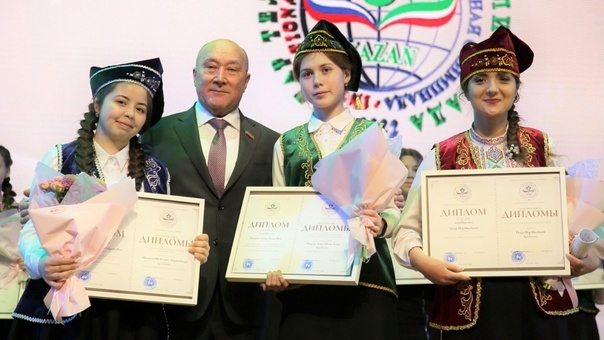 С 17 по 20 апреля 2022 года в Казани на базе Поволжского университета физической культуры, спорта и туризма проходил заключительный этап IХ Международной олимпиады по татарскому языку. 